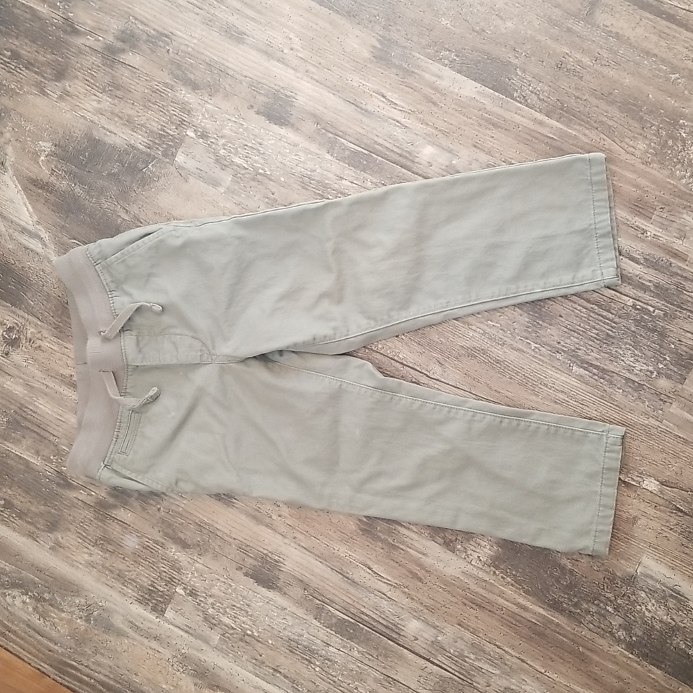 Gap Chinos